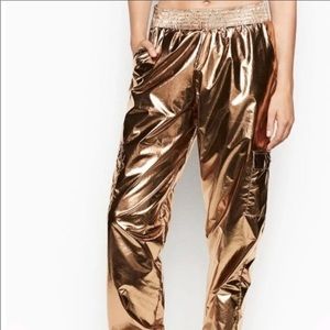 Victoria’s Sport Shine joggers NWT